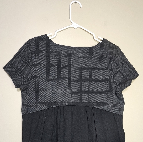 J. Jill Ponte Knit Windowpane Shift Dress Women's size Medium Petite Gray Black - Picture 5 of 8